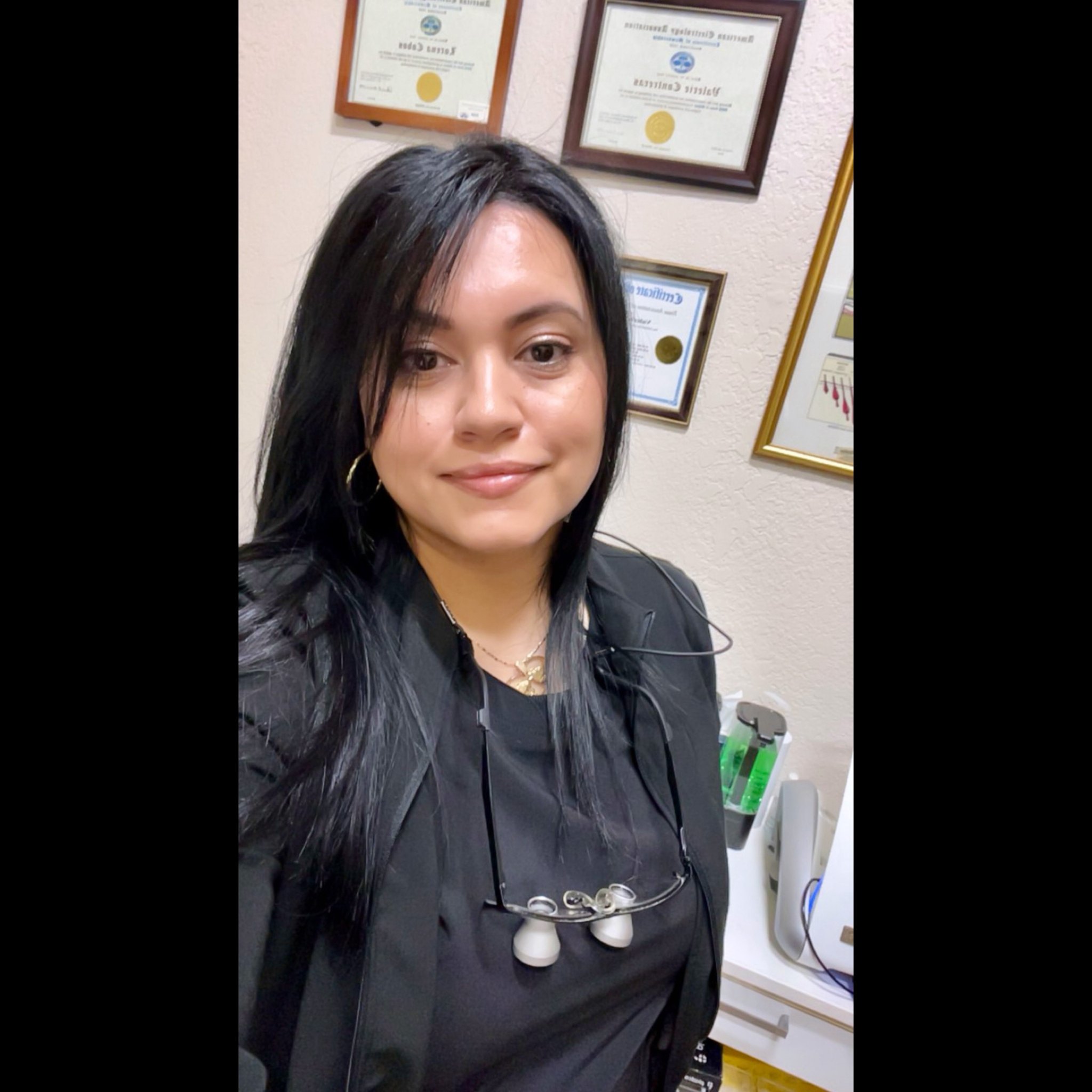 Lorena Cobos, Electrologist